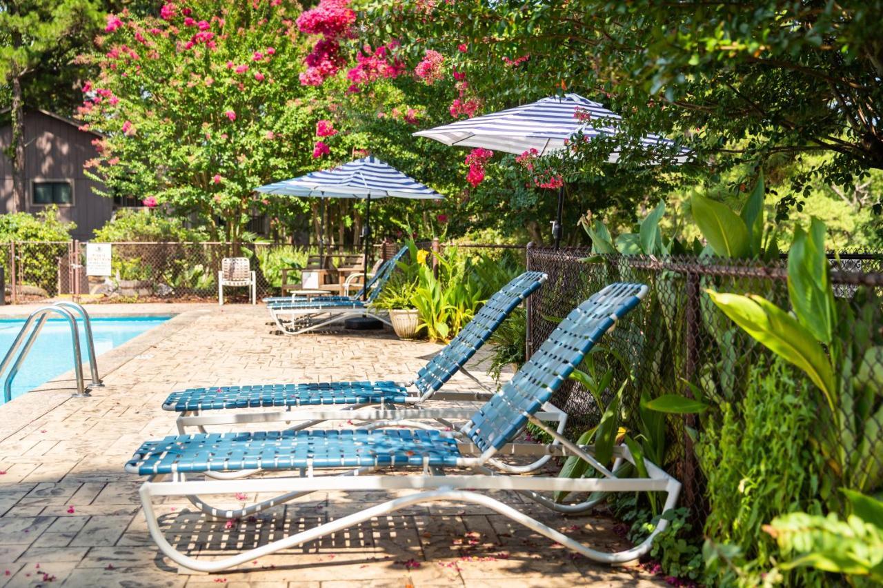 Poolside King Cabana With Full Kitchen, King Bed, Sleeper Sofa And Pool Access, Hotel Room Mount Ida Buitenkant foto